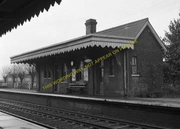 Somersham Railway Station Photo. St. Ives to Warboys and Chatteris Lines. (5)