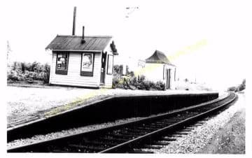 South Queensferry Railway Station Photo. Dalmeny - Dunfermline. Forth Bridge (1)