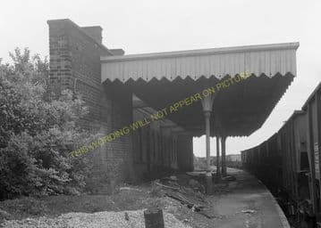 St. Ives Railway Station Photo. Swavesey to Bluntisham and Huntingdon Lines (15)
