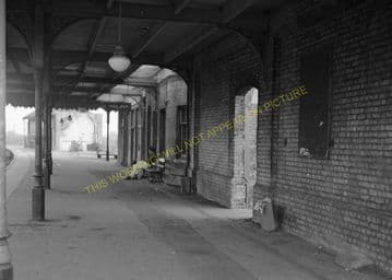 St. Ives Railway Station Photo. Swavesey to Bluntisham and Huntingdon Lines (18)