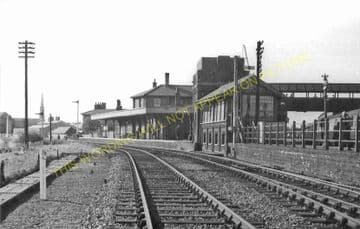 St. Ives Railway Station Photo. Swavesey to Bluntisham and Huntingdon Lines (25)