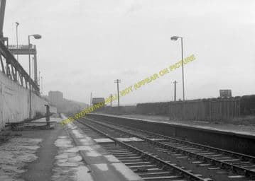 St. Peter's Railway Station Photo. Walker - Heaton. Newcastle Line. (4)