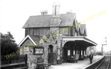 Thrapston Bridge Street Railway Station Photo. Thorpe - Ringstead. L&NWR. (2)