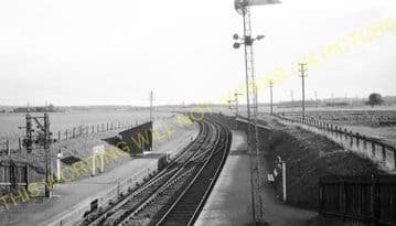 Throsk Railway Station Photo. Alloa - Airth. Larbert Line. Caledonian Railway (1)