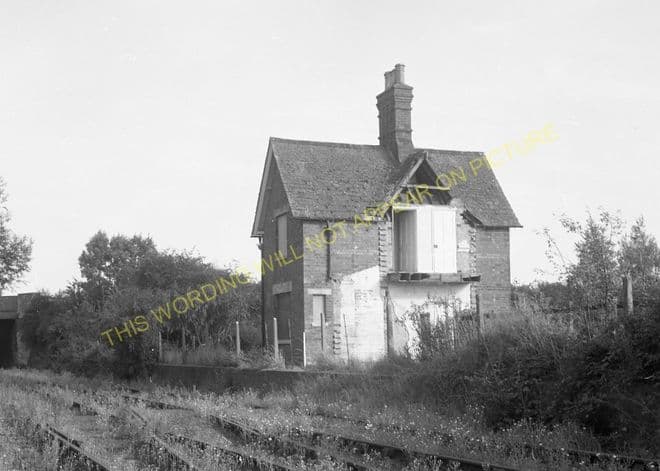 Twywell Railway Station Photo. Thrapston - Cranford. Raunds to Kettering. (10).
