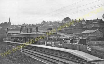 Uppingham Railway Station Photo. Seaton Line. London & North Western Railway (10)