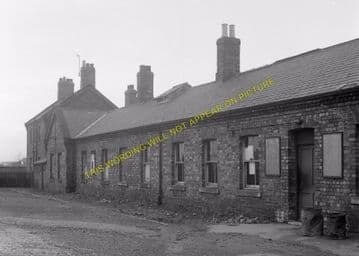 Walker Railway Station Photo. Newcastle - Carville. North Shields Line (9)