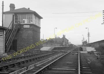 Walker Railway Station Photo. Newcastle - Carville. North Shields Line. (8)