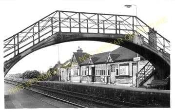 Walkergate Railway Station Photo. Wallsend - Jesmond. Newcastle Line. (1)