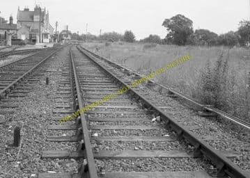 Wansford Railway Station Photo. Castor to Nassington and Elton Lines. L&NWR (16)