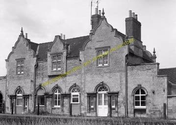Wansford Railway Station Photo. Castor to Nassington and Elton Lines. L&NWR (19)
