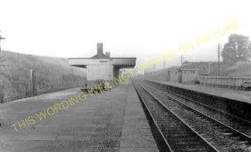 Weedon Railway Station Photo. Blisworth to Daventry and Welton Lines. L&NWR. (2).