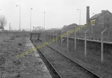 Wellingborough London Road Railway Station Photo. L&NWR. (12)