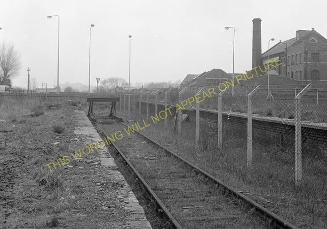 Wellingborough London Road Railway Station Photo. L&NWR. (12)