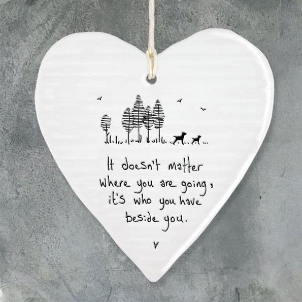 East of India White Porcelain Heart It Doesn't Matter Where you are Going 10x9cm