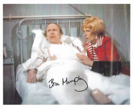 Brian Murphy GEORGE & MILDRED  Genuine  signed Autograph 10x8 COA 11430