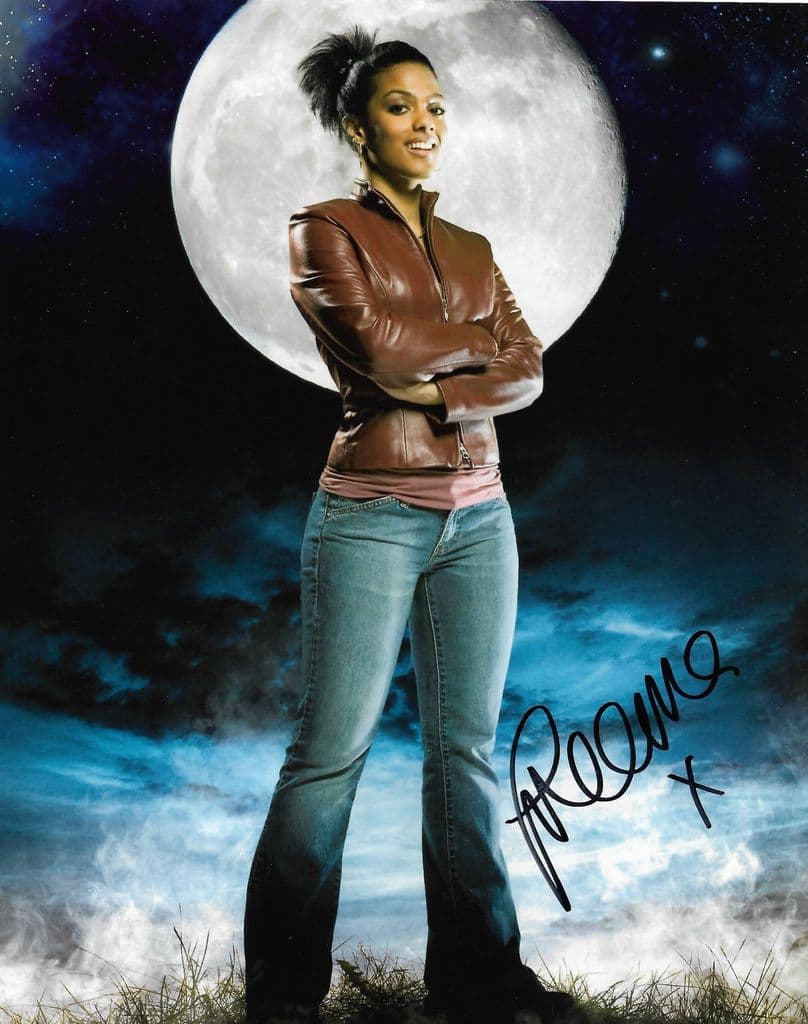 Freema Agyeman Martha Jones From Doctor Who Hand Signed 10 X 8