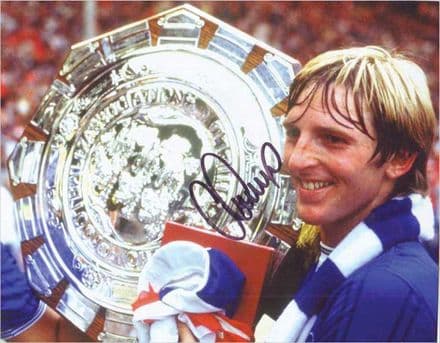 Gary Stevens, Football legend , Genuine Signed Autograph 10x8 COA 1631