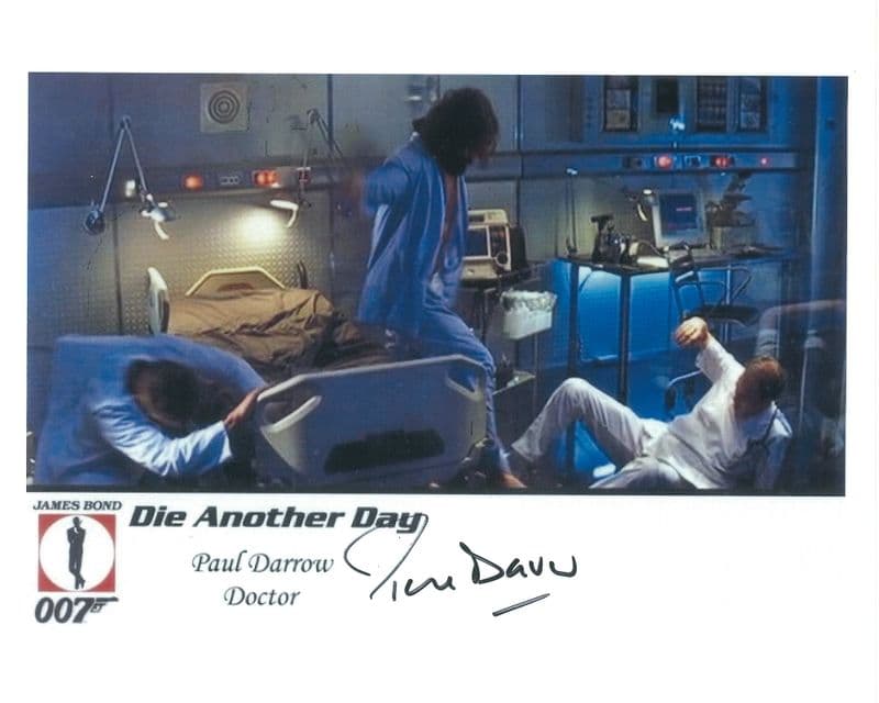 Paul Darrow (James Bond 007) - Genuine Signed Autograph 8273