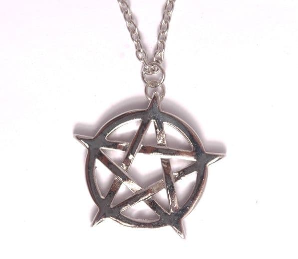 Pentagram fashion design star pendent necklace 2690