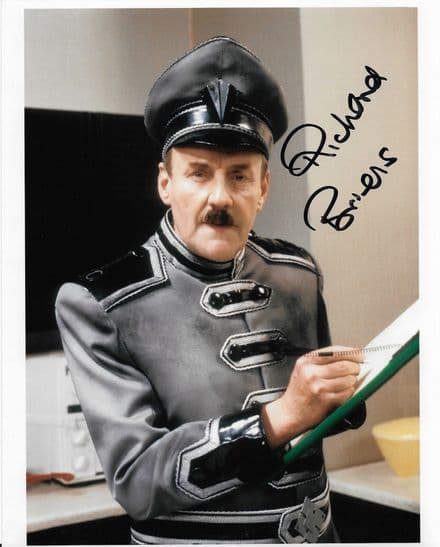 Richard Briers -  DOCTOR WHO Genuine Signed Autograph 10 x 8 COA 11390