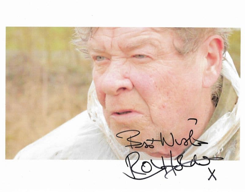 Roy Holder- ACTOR - Genuine Signed Autograph 10x8COA 11707
