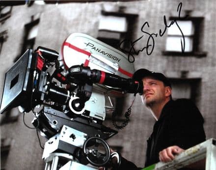 Scott Soderbergh, Producer, Actor-  10 x 8 Genuine Signed Autograph 10383