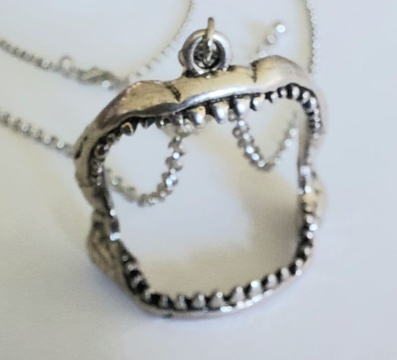 SHARK MOUTH Pendant Necklace, Newest, Halloween 2799