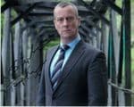 Stephen Tompkinson WILD AT HEART - DCI BANKS 10x8 Genuine Signed Autograph 11270